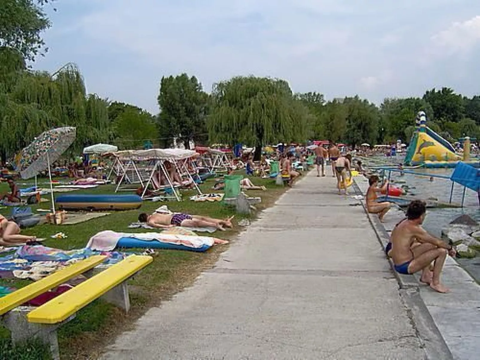 Wohnung in Fonyód mit Grill, Garten und Terrasse-Image-tags.info
