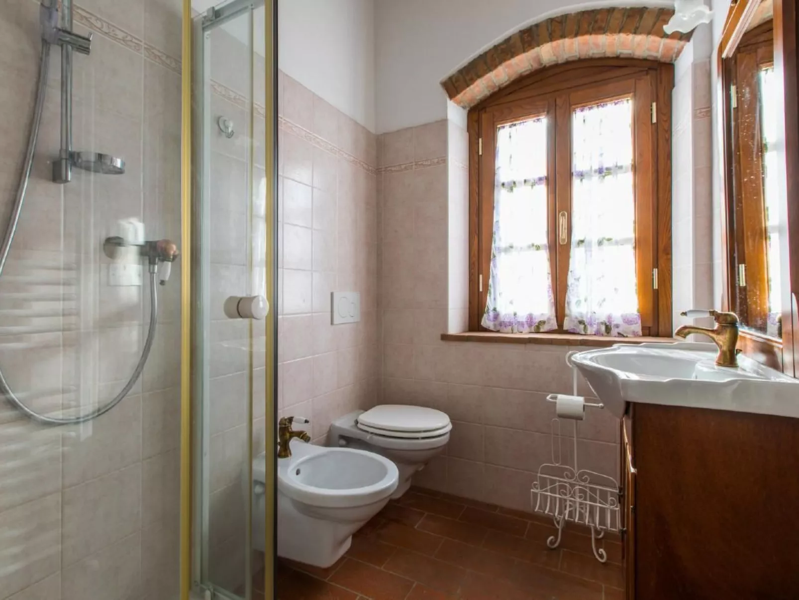 Wohnung mit Garten, Grill und Terrasse