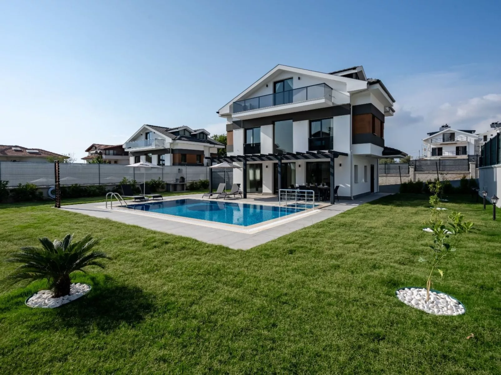 Villa in Ölüdeniz mit Kinderpool