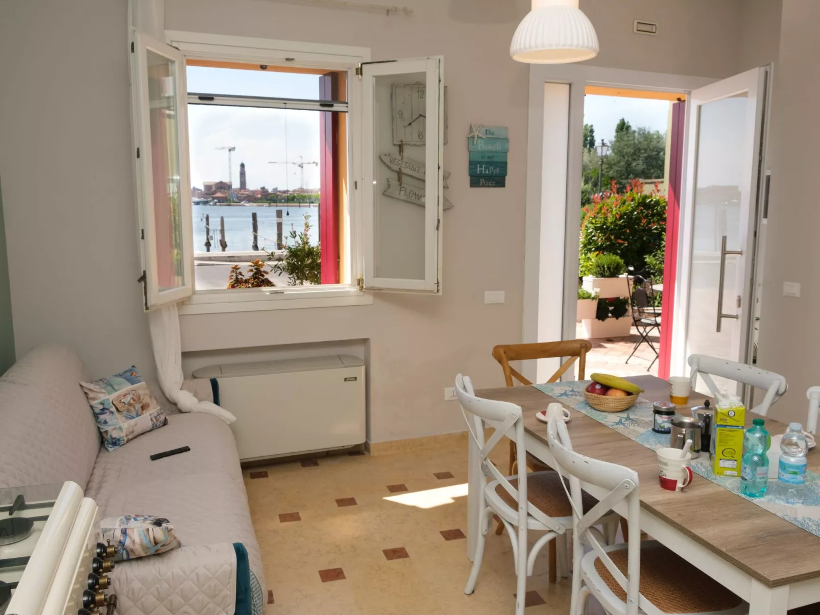 Wohnung mit Meerblick-Image-tags.info