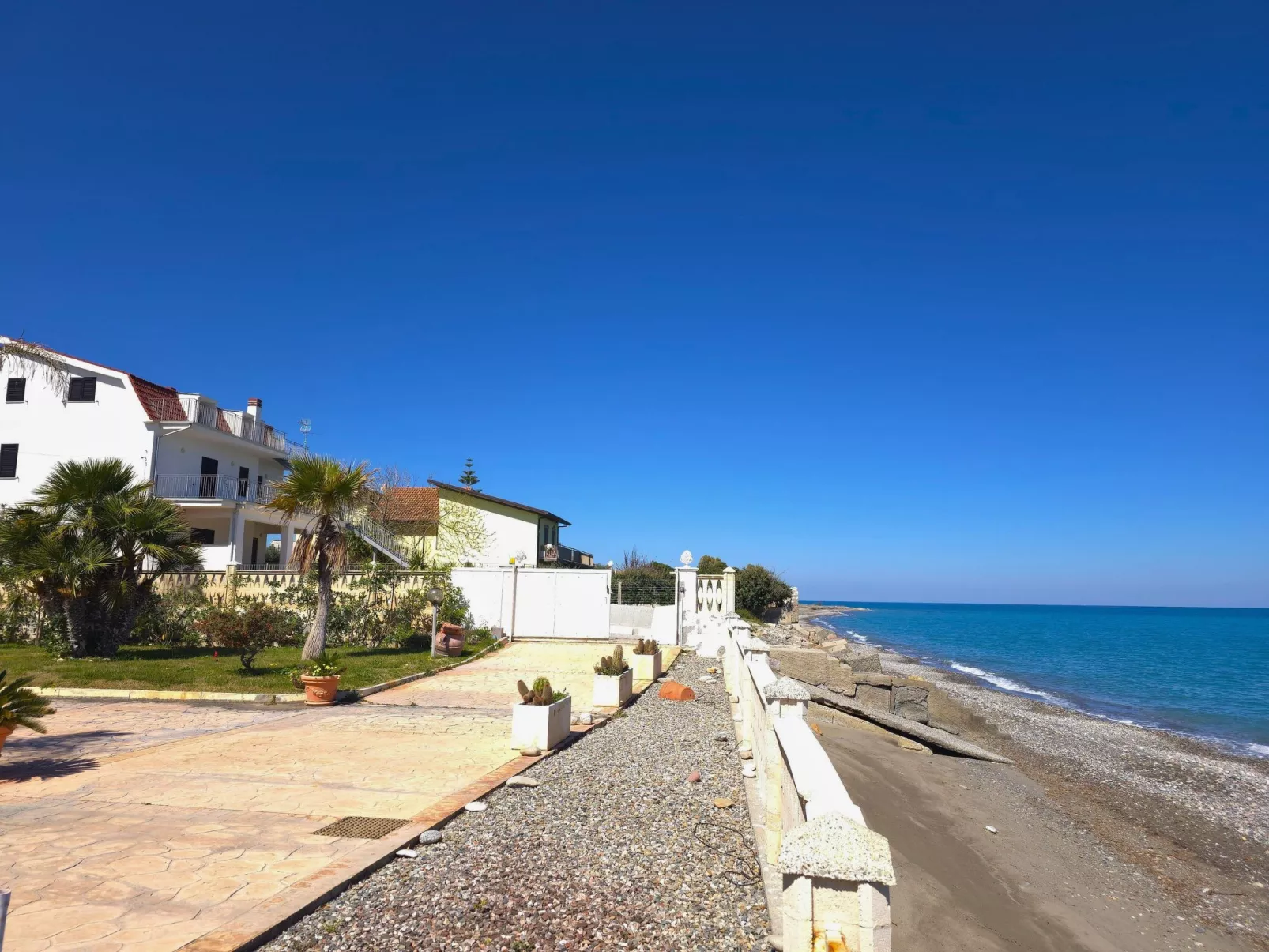 Un Soffio Dal Mare von Holiday World-Image-tags.info