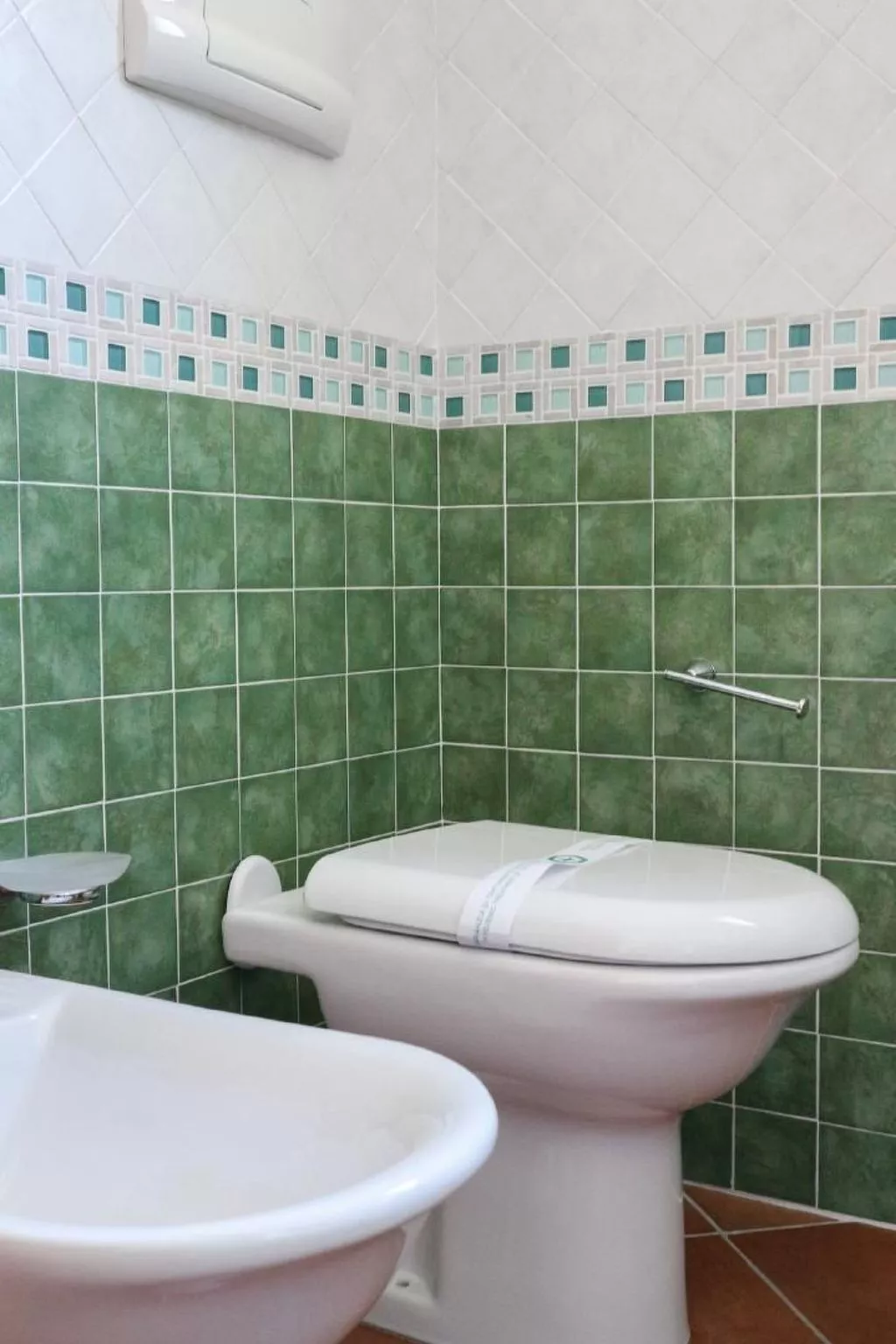 Villa mit gemeinsamem Pool und Meerblick