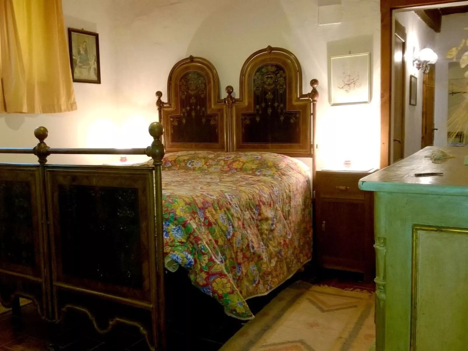 Haus in Marciano mit privatem Parkplatz-Binnen