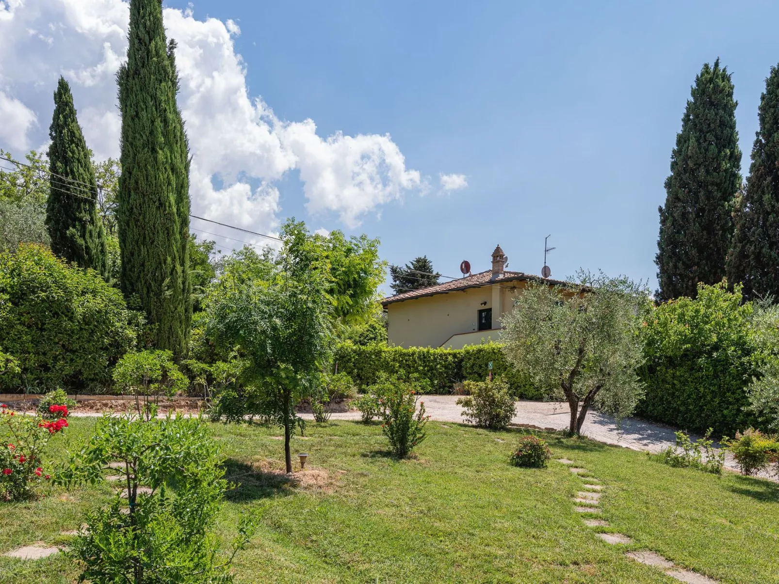 Wohnung in einem Ferienhaus mit Schwimmbad im Herzen der Toskana.