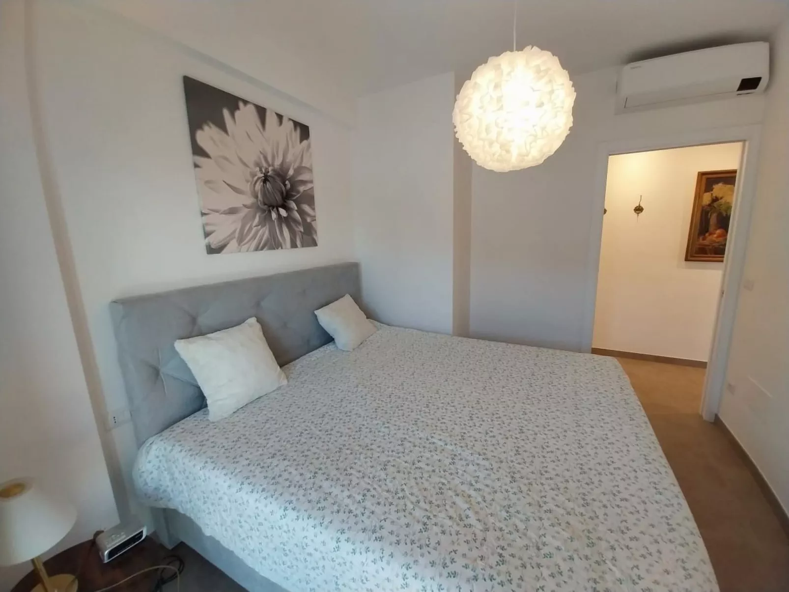 Helle und neue Ferienwohnung direkt am Strand-Binnen