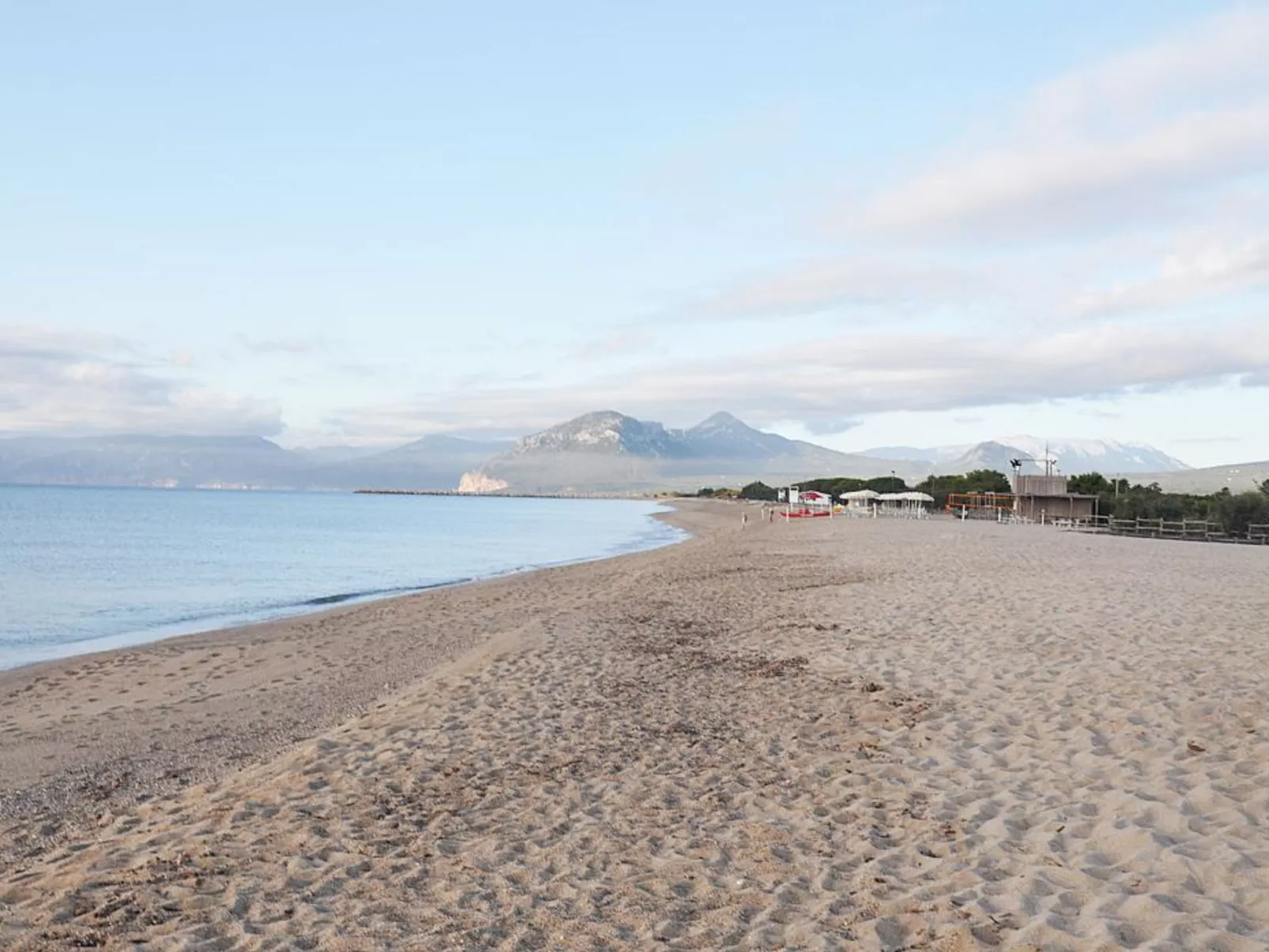 Apt. Orosei 4A, mit gemeinsamem Schwimmbad-Image-tags.info