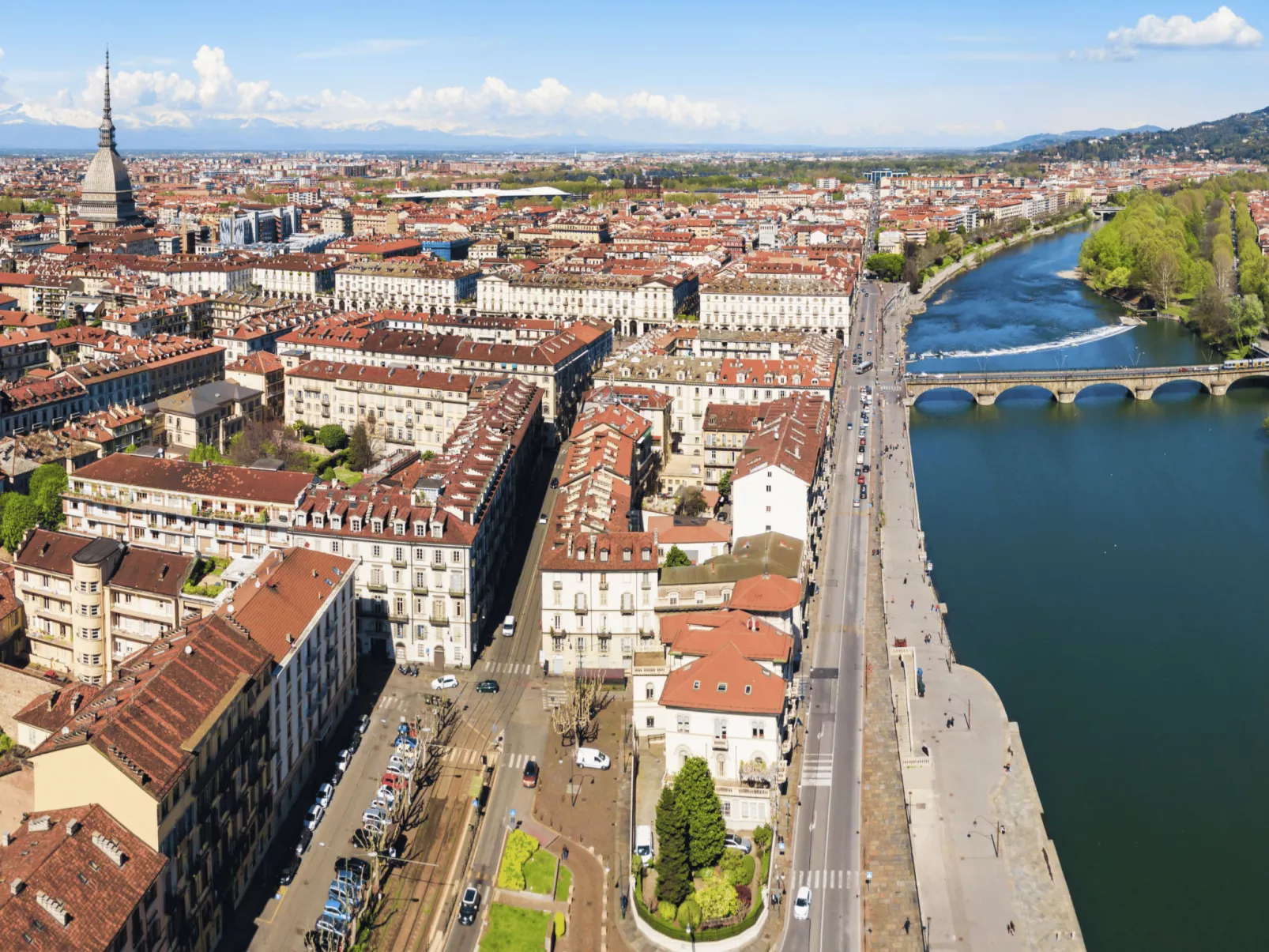 Carla B von Holiday World-Buiten