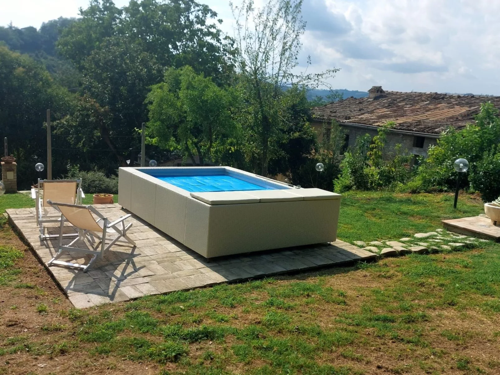 Ferienvilla mit privatem Pool und Whirlpool