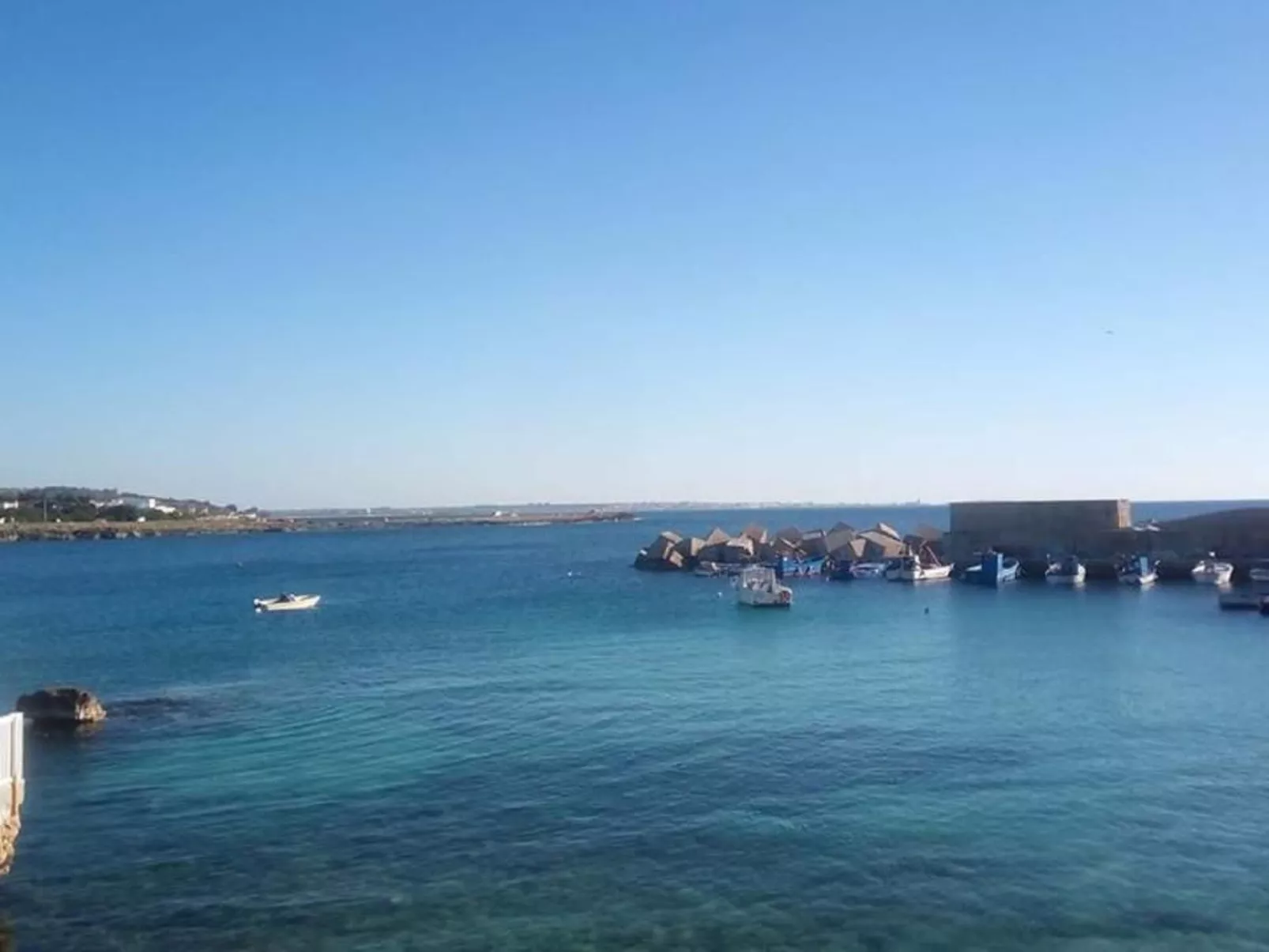 Wohnung in einer Residenz, nur wenige Meter vom Meer entfernt-Image-tags.info