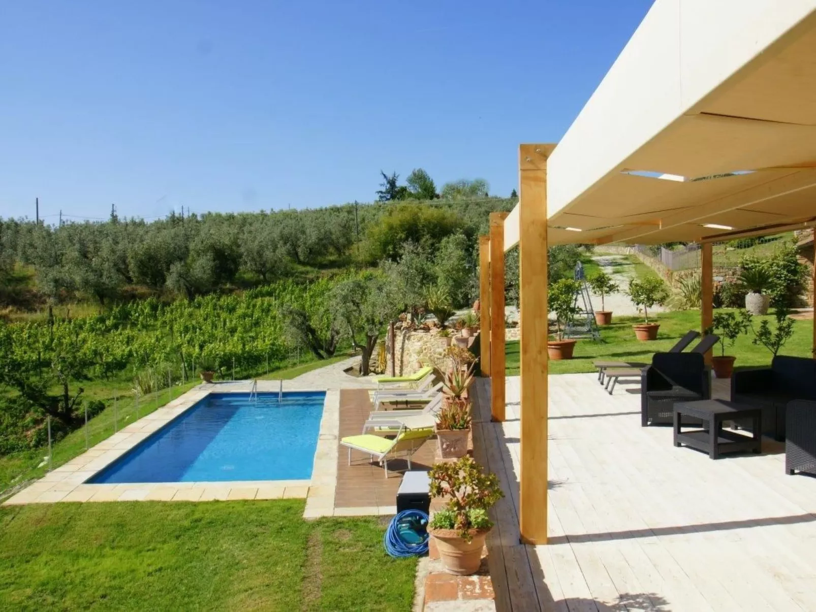 Exklusive Villa mit Pool für 8 Personen-Buiten