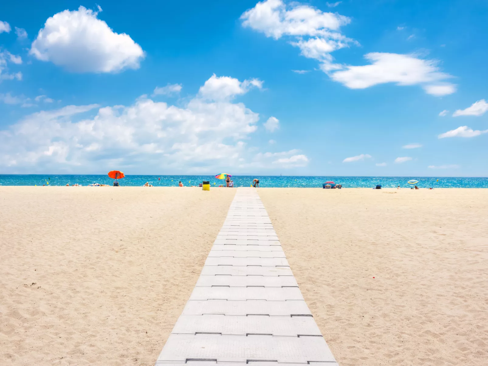 In Empuriabrava mit Grill-Omgeving