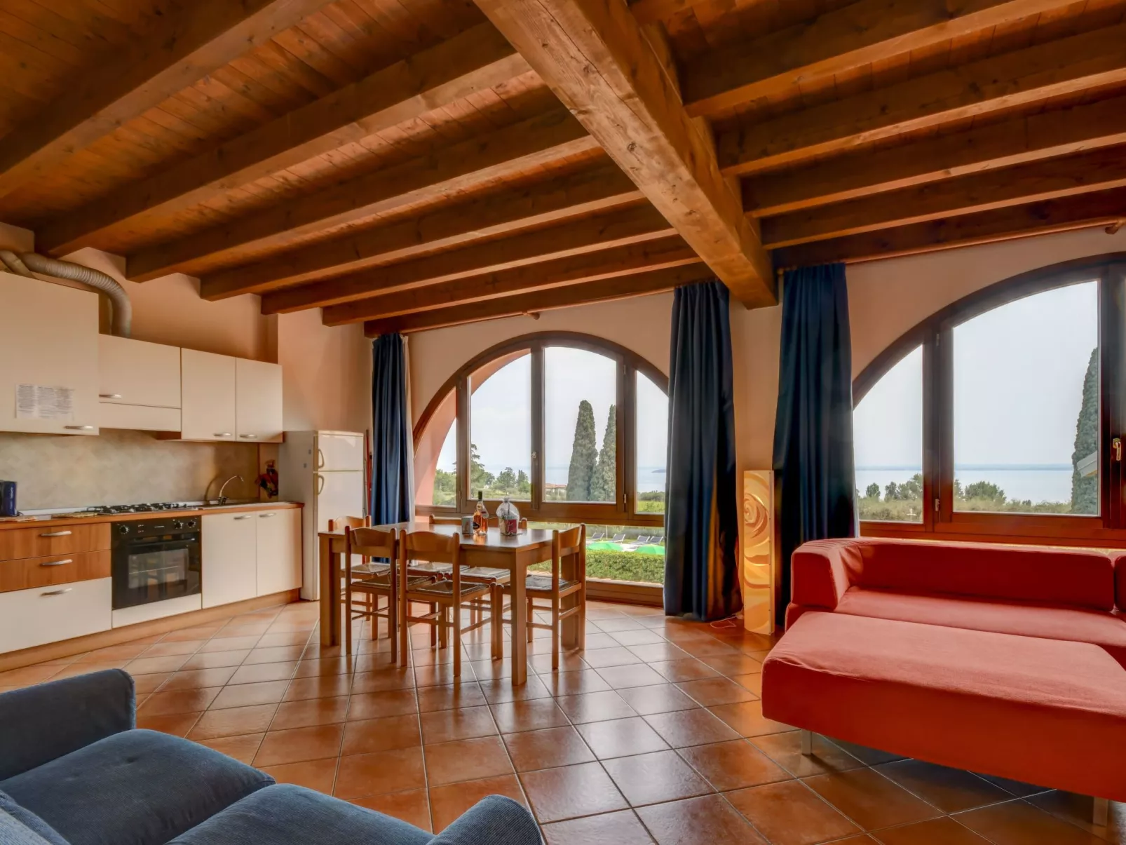 Wohnung in Moniga Del Garda mit Seeblick
