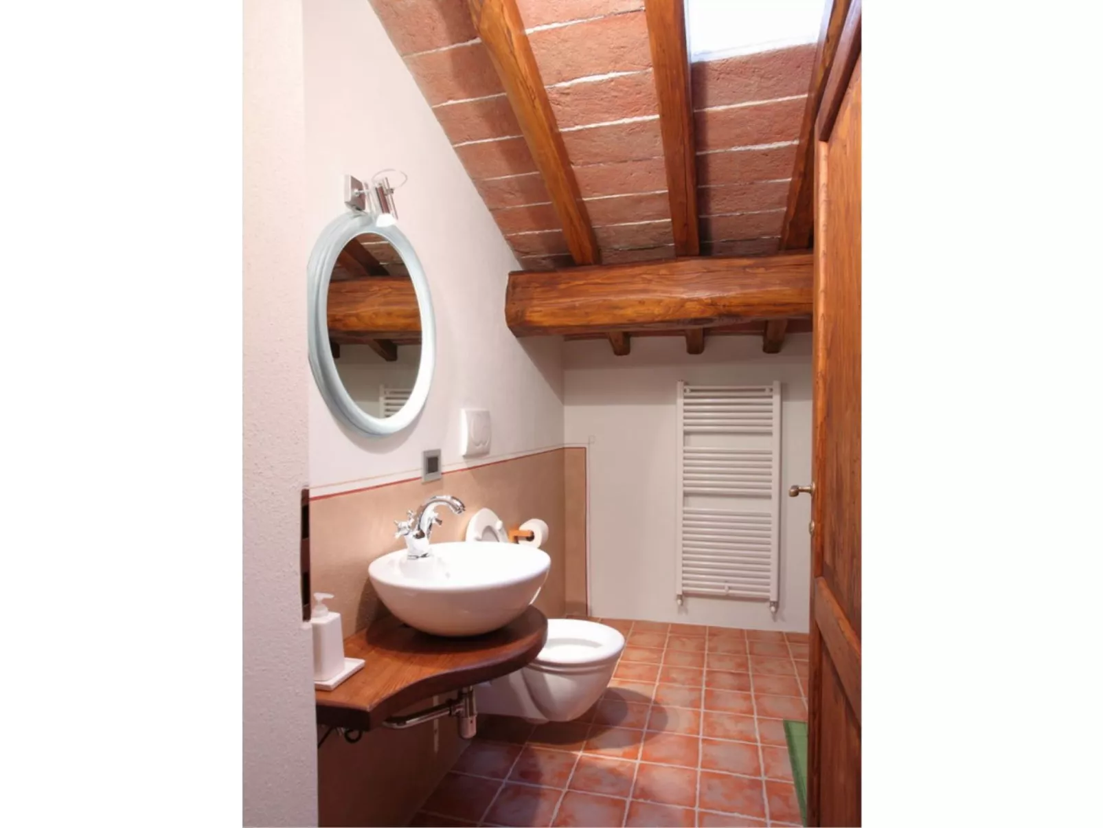 Villa mit privatem Pool und Wellnessbereich-Image-tags.info