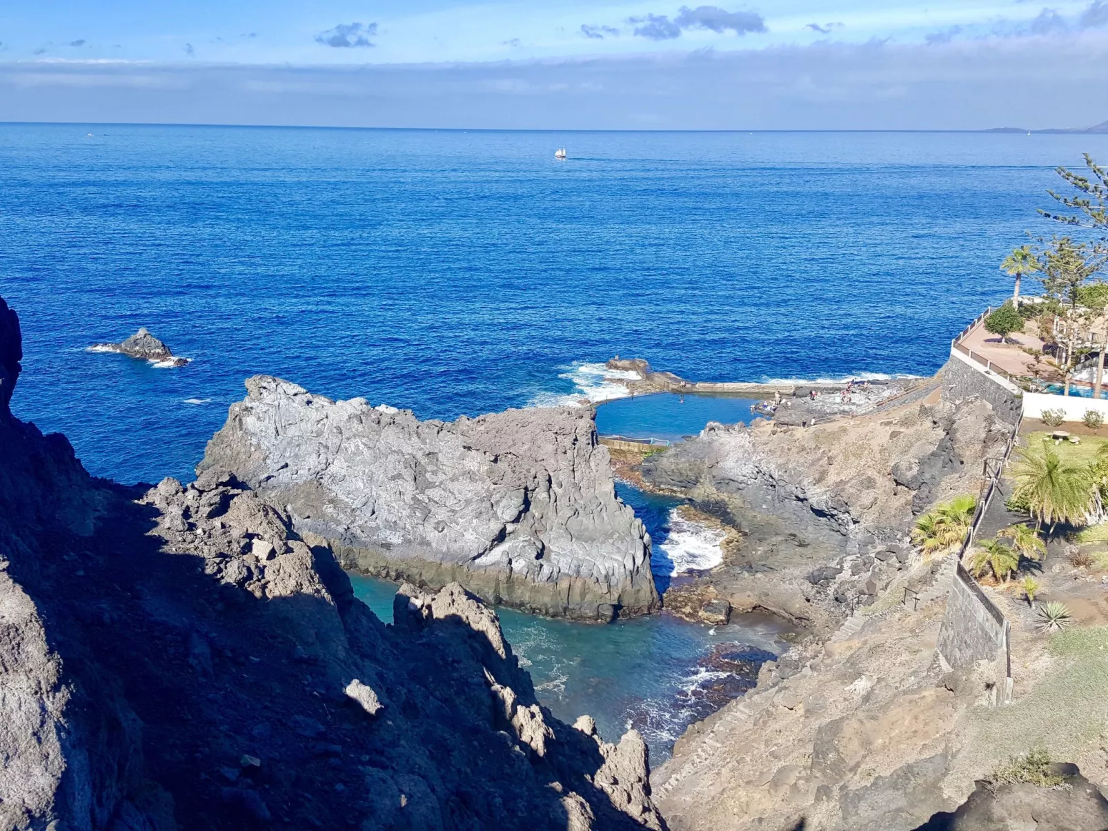 Wohnung mit Aussicht auf Meer und Klippen