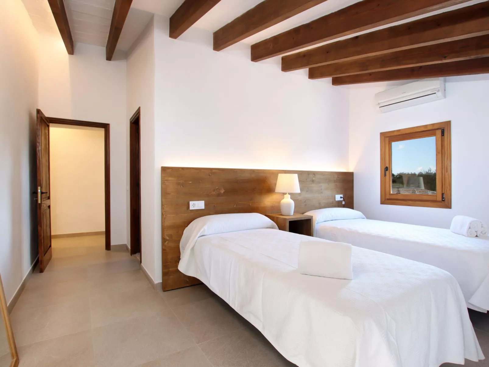 Große Villa auf dem Lande in der Nähe von Pollensa.