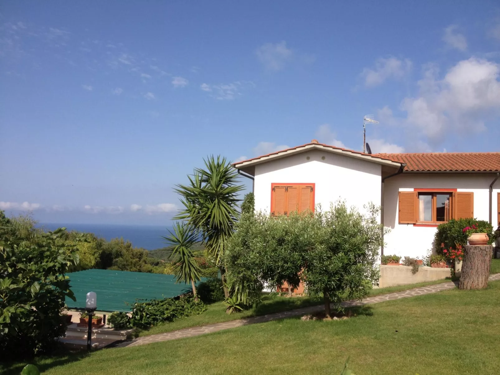 Wunderschönes Appartement in Capoliveri mit Terrasse, Garten und Grill