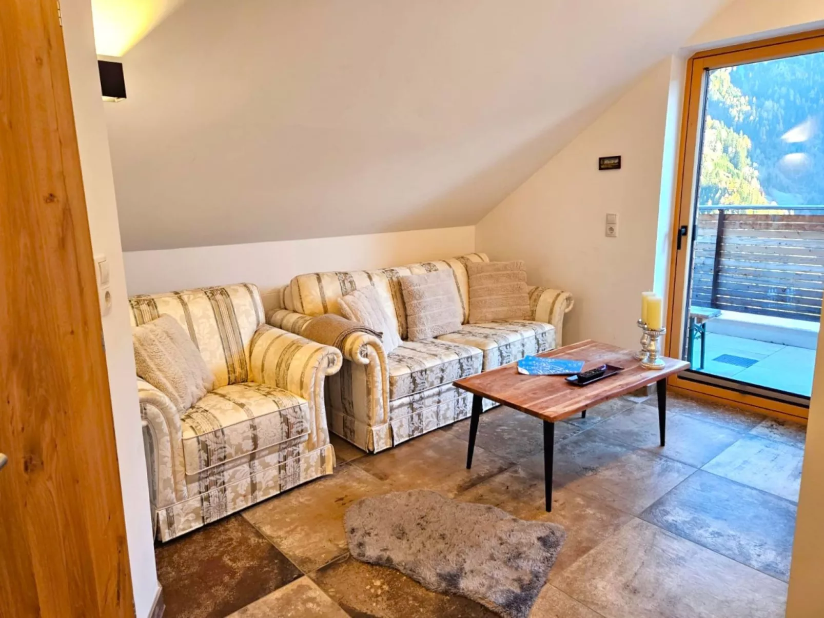 Home Fuchsbau-Binnen