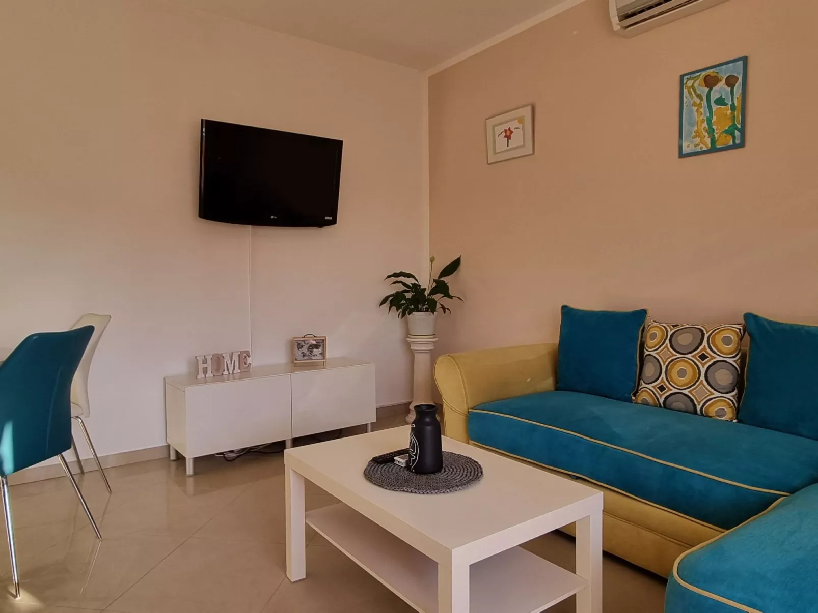 BELLA NINA-Image-tags.info