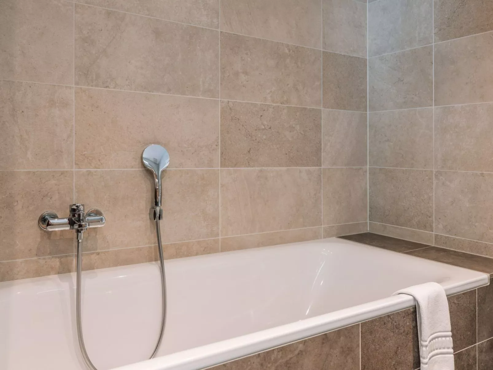 Hohturnen 3.5 Zimmer Wohnung-Image-tags.info