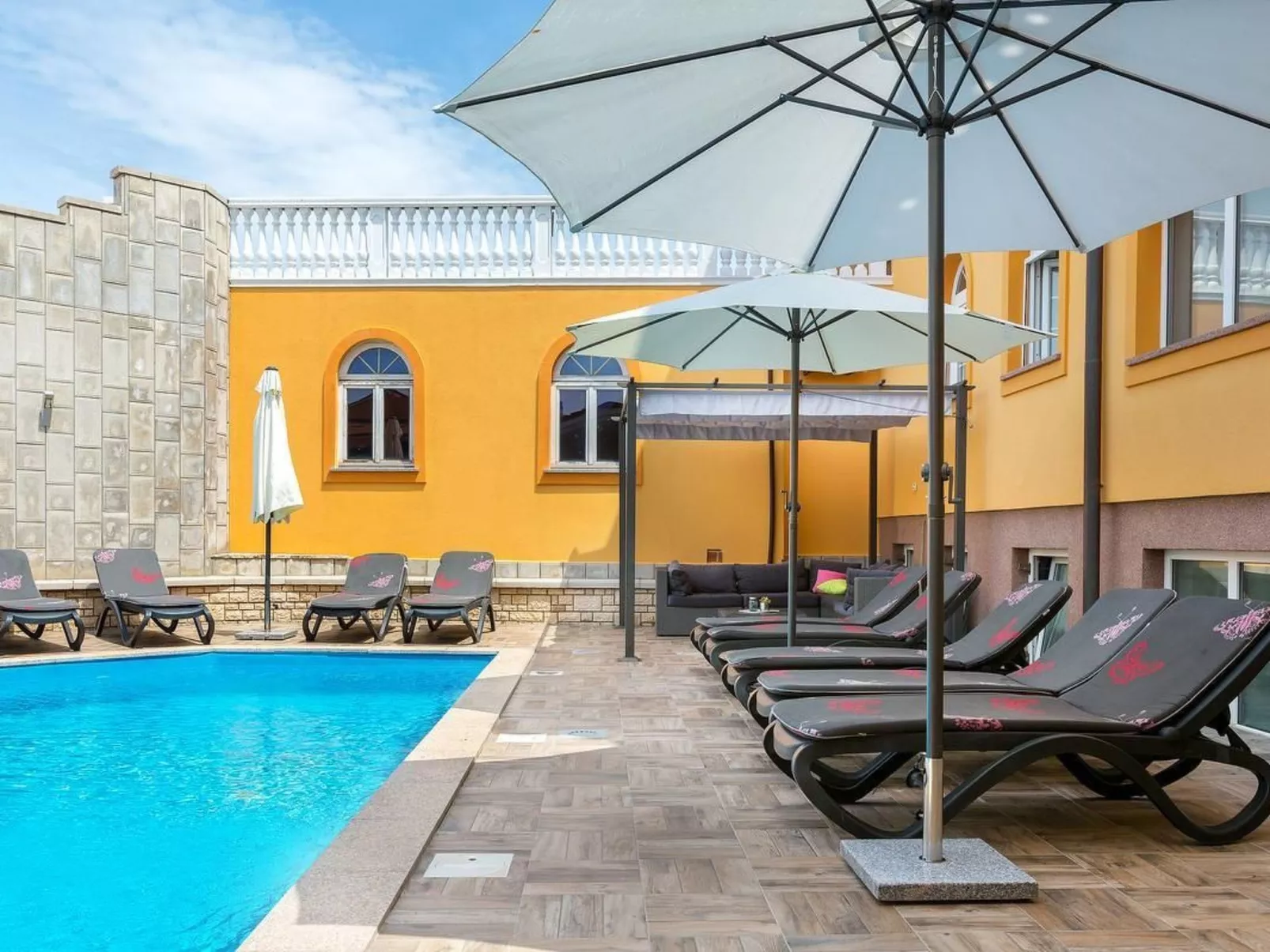 Wohnung in Medulin mit Grill, Garten und Terrasse