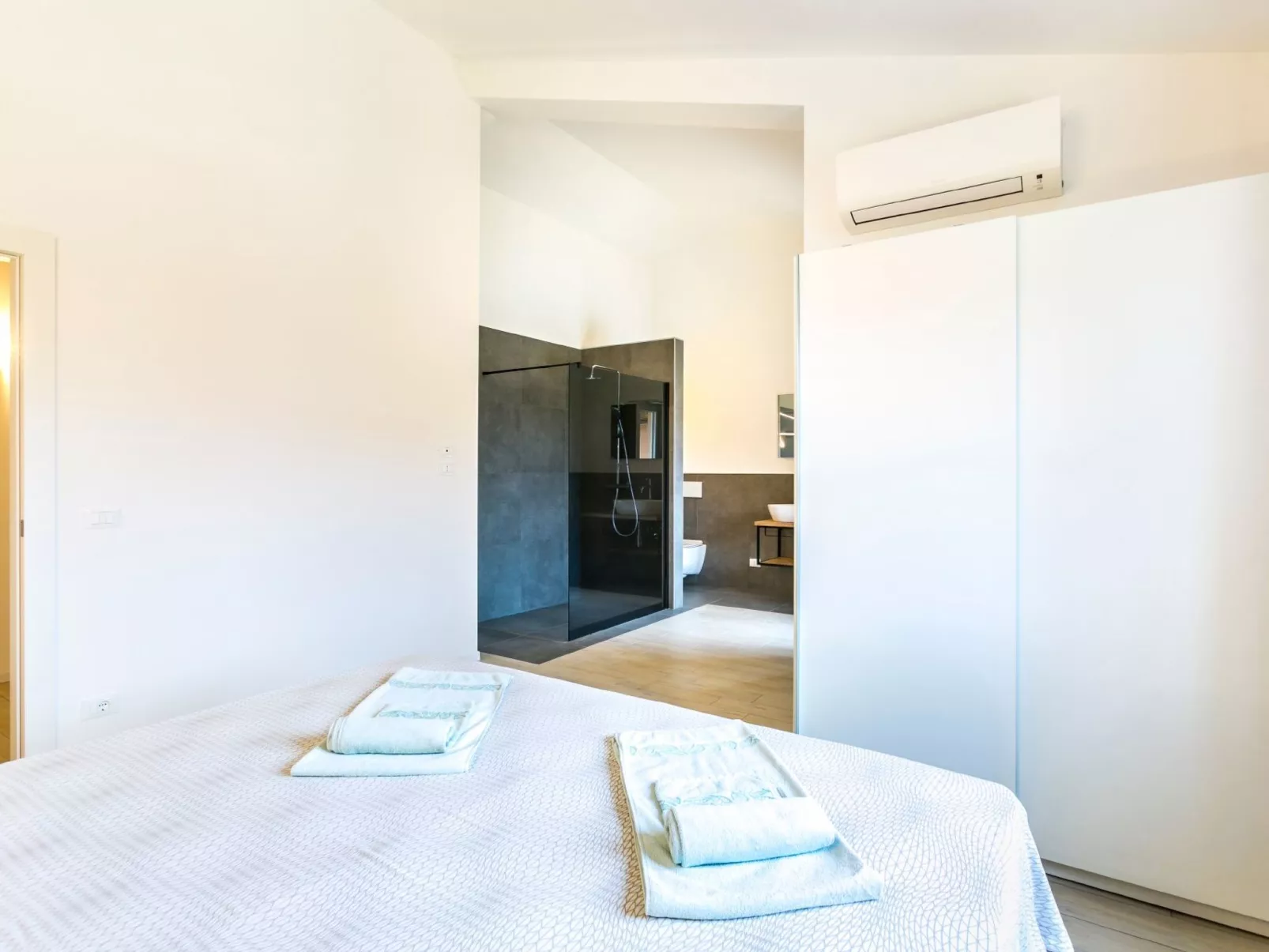 "Suzy" mit privatem Pool-Image-tags.info