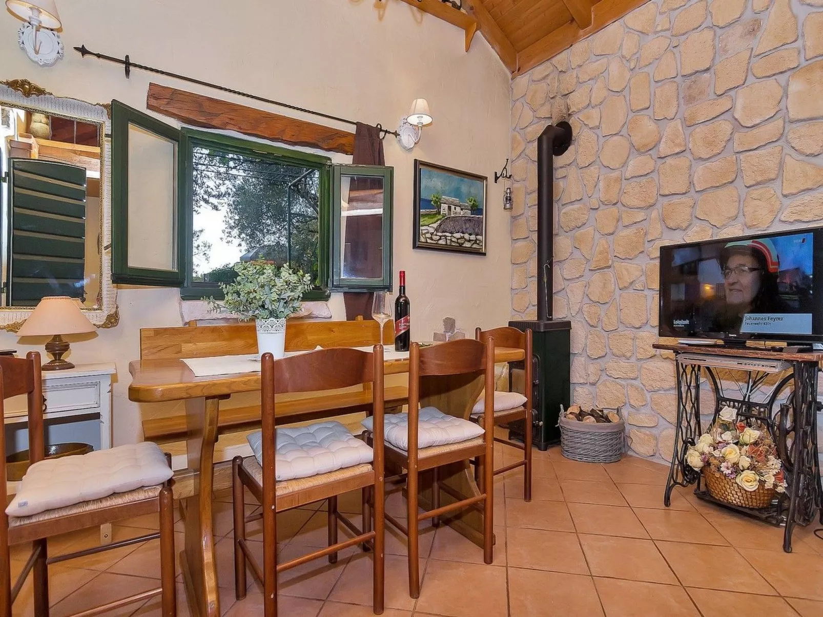 Dora-Image-tags.info