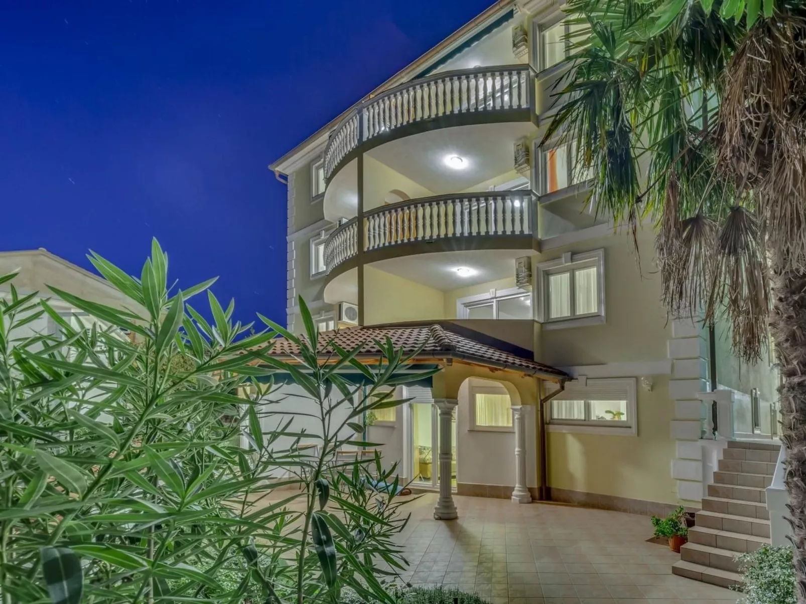 Wohnung mit Balkon und Meerblick