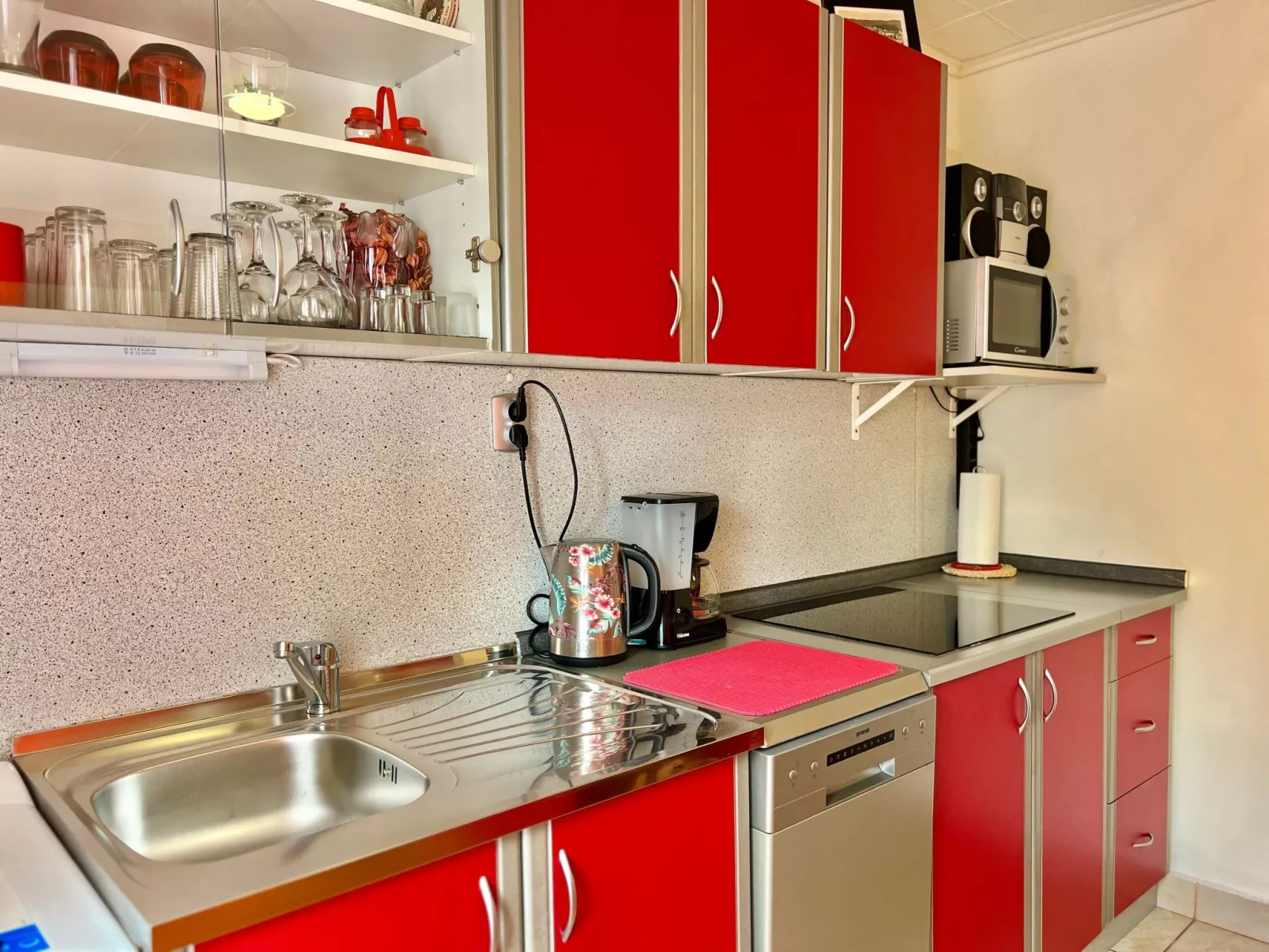 Mit eigenem Garten und Grill-Image-tags.info