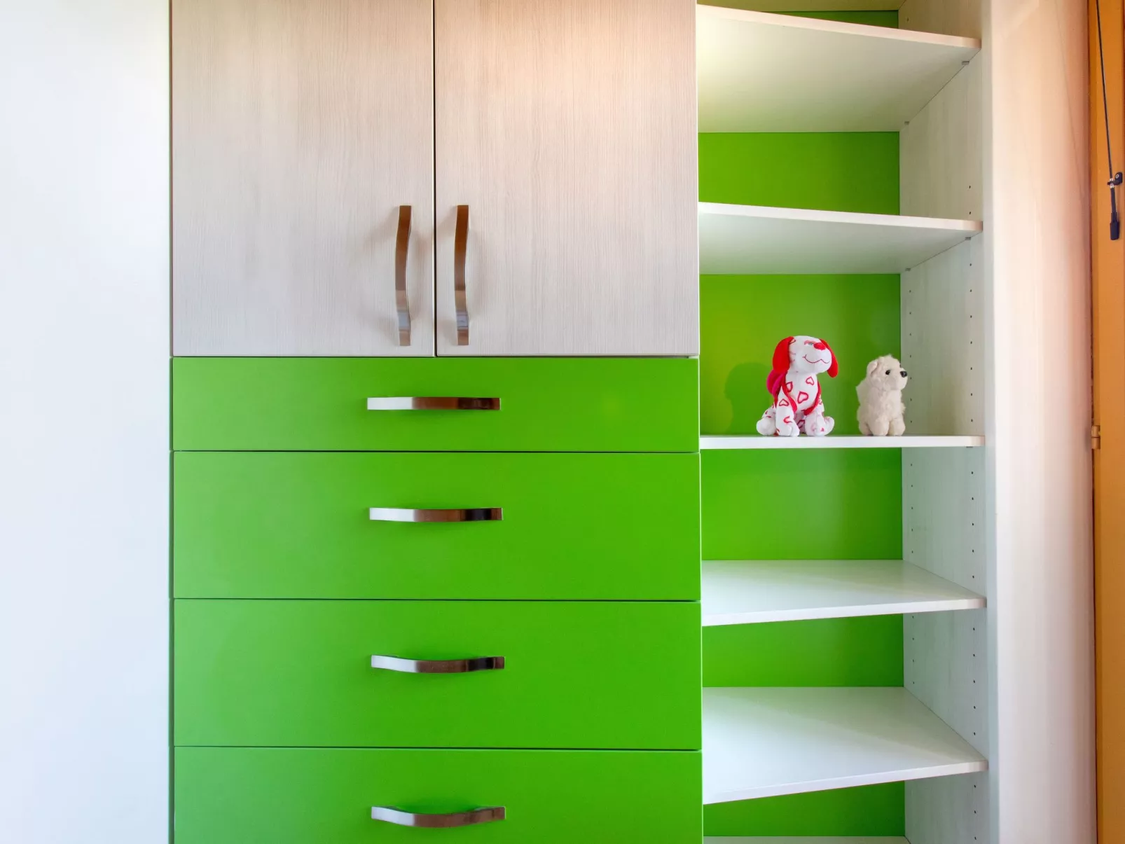 "Schmetterlingsplatz"-Binnen