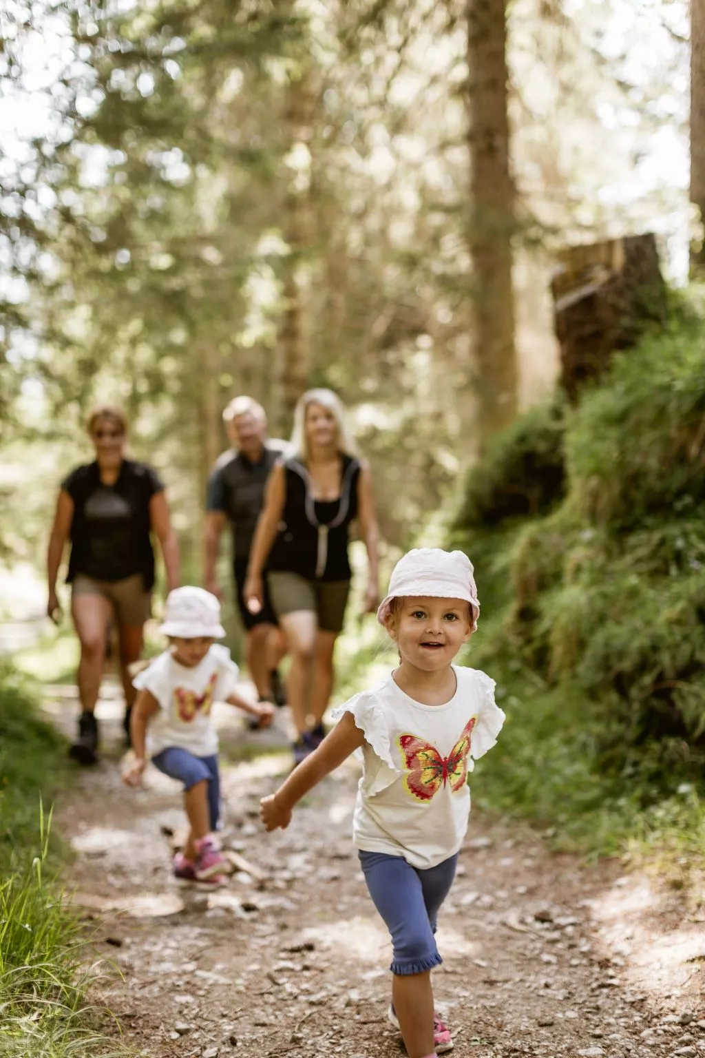 Appartement in Schönwies mit Garten und Terrasse-Buiten