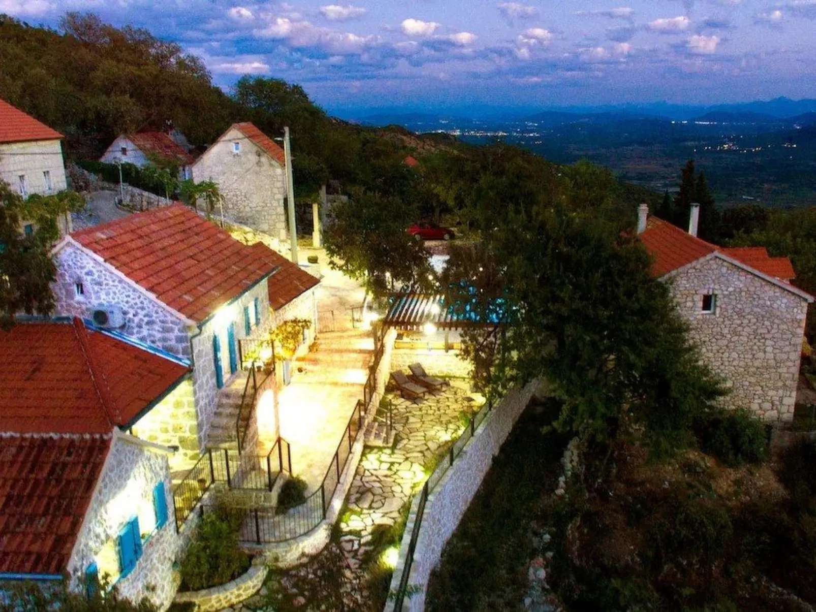 Holiday Home Sonja-Buiten