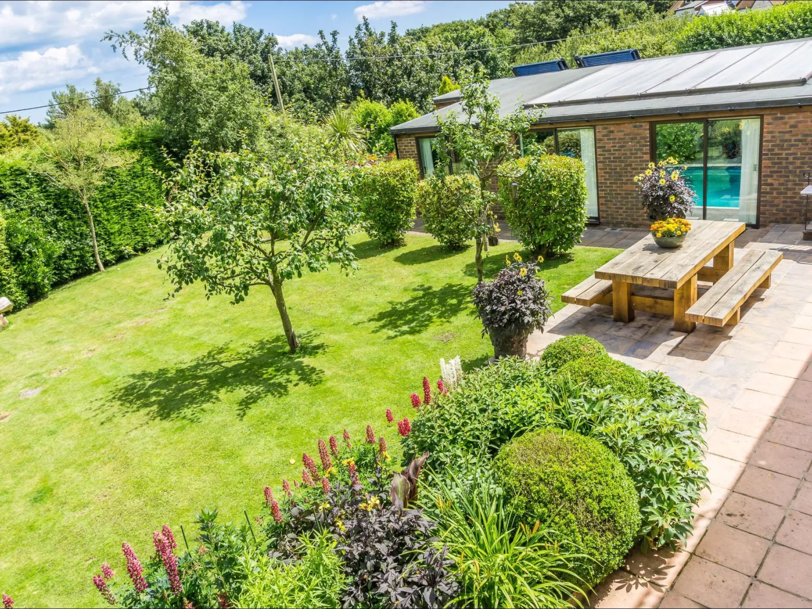 Schönes Ferienhaus in Hastings mit Whirlpool, Terrasse und Garten