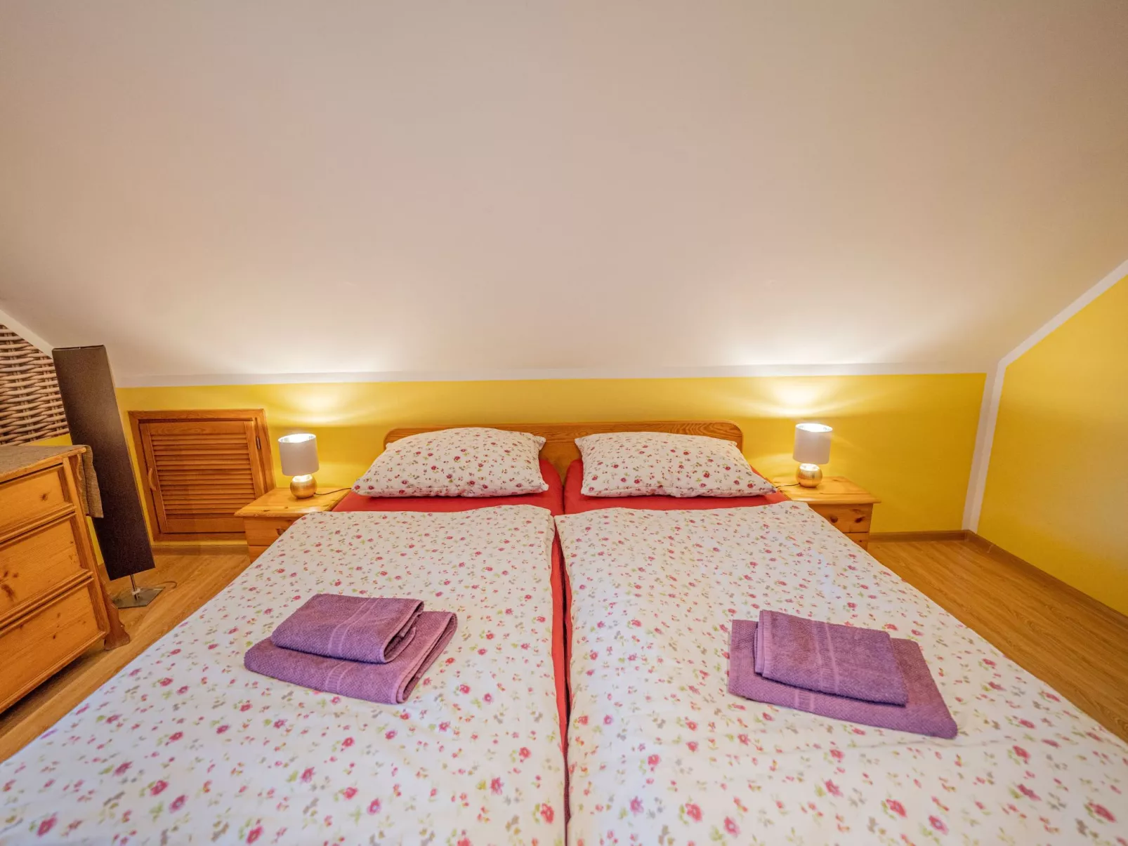 Dom Ogrodnika-Binnen