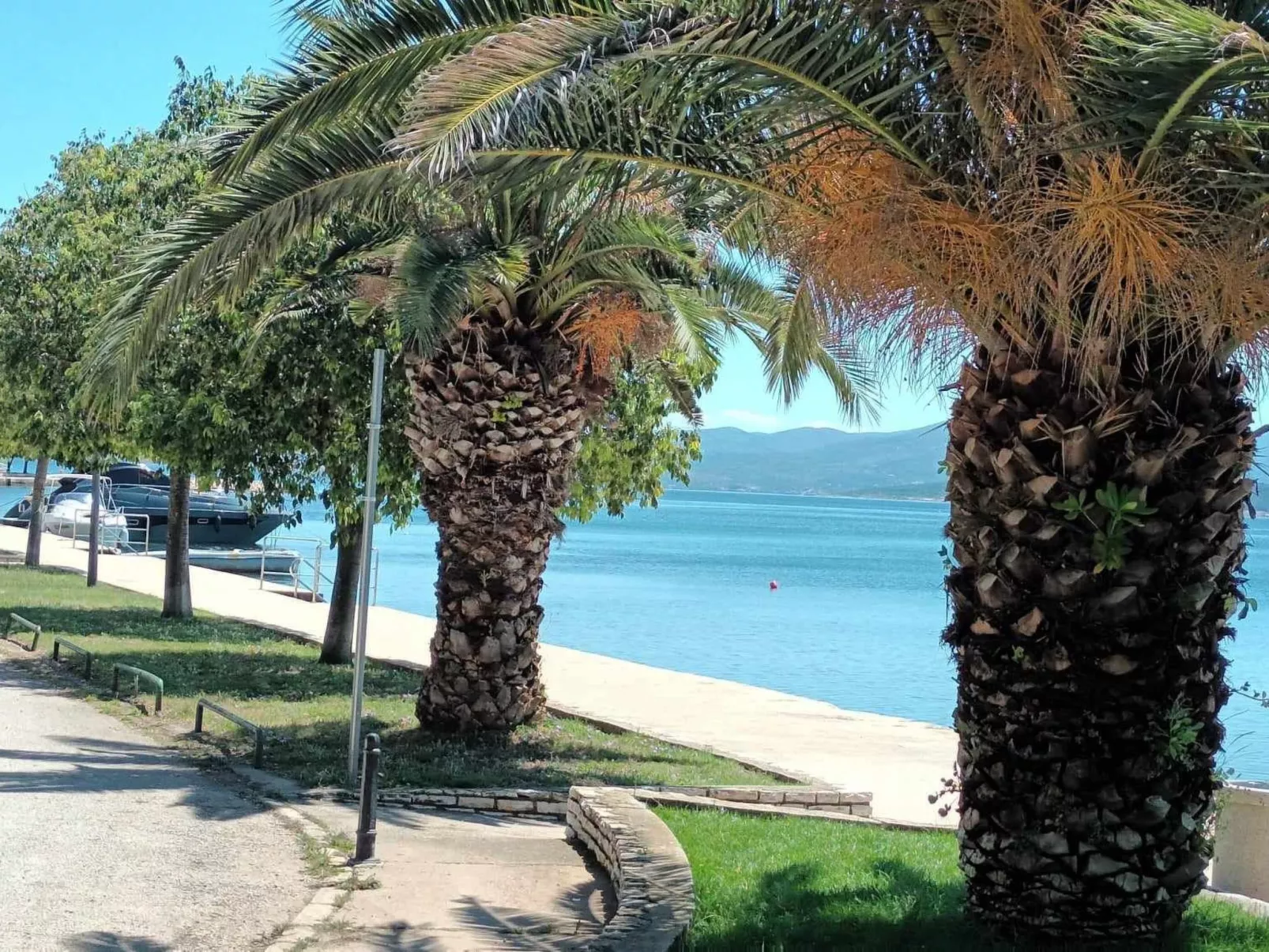 Ferienvilla Roko mit beheiztem Pool