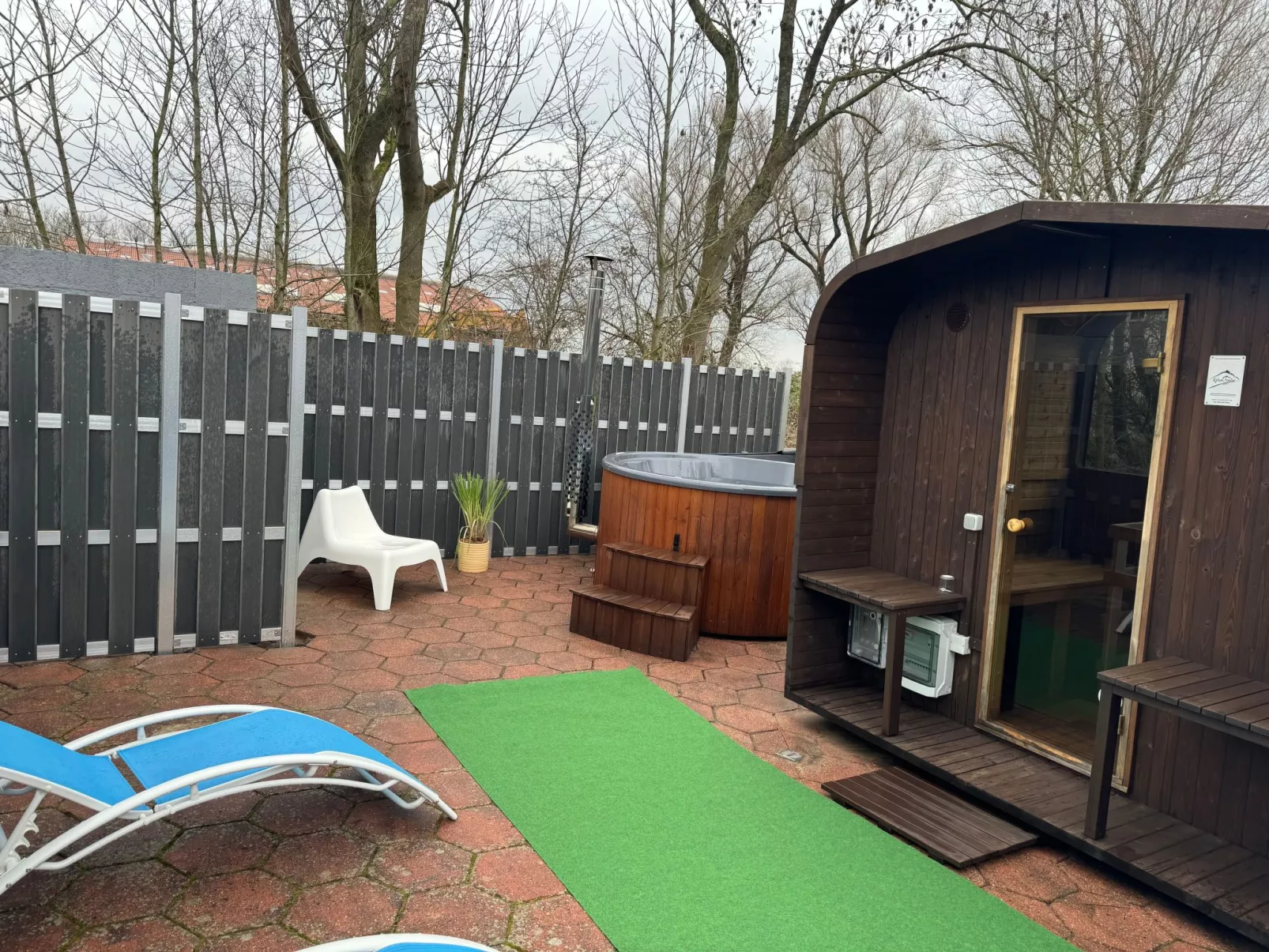 Appartement in Norderende mit Großem Garten-Buiten