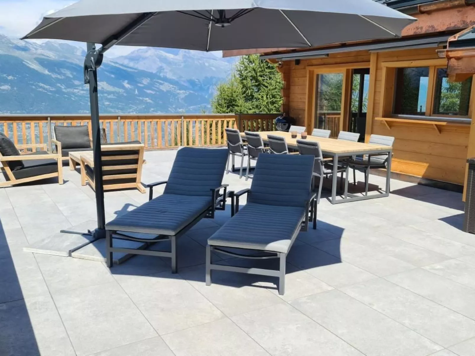 Charming Chalet Doux Douze-Image-tags.info