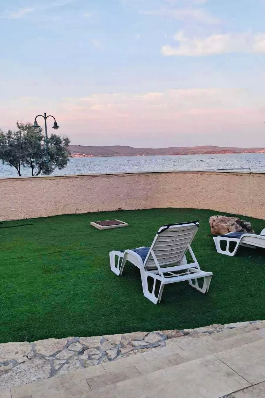 Wohnung mit Wasserblick-Buiten