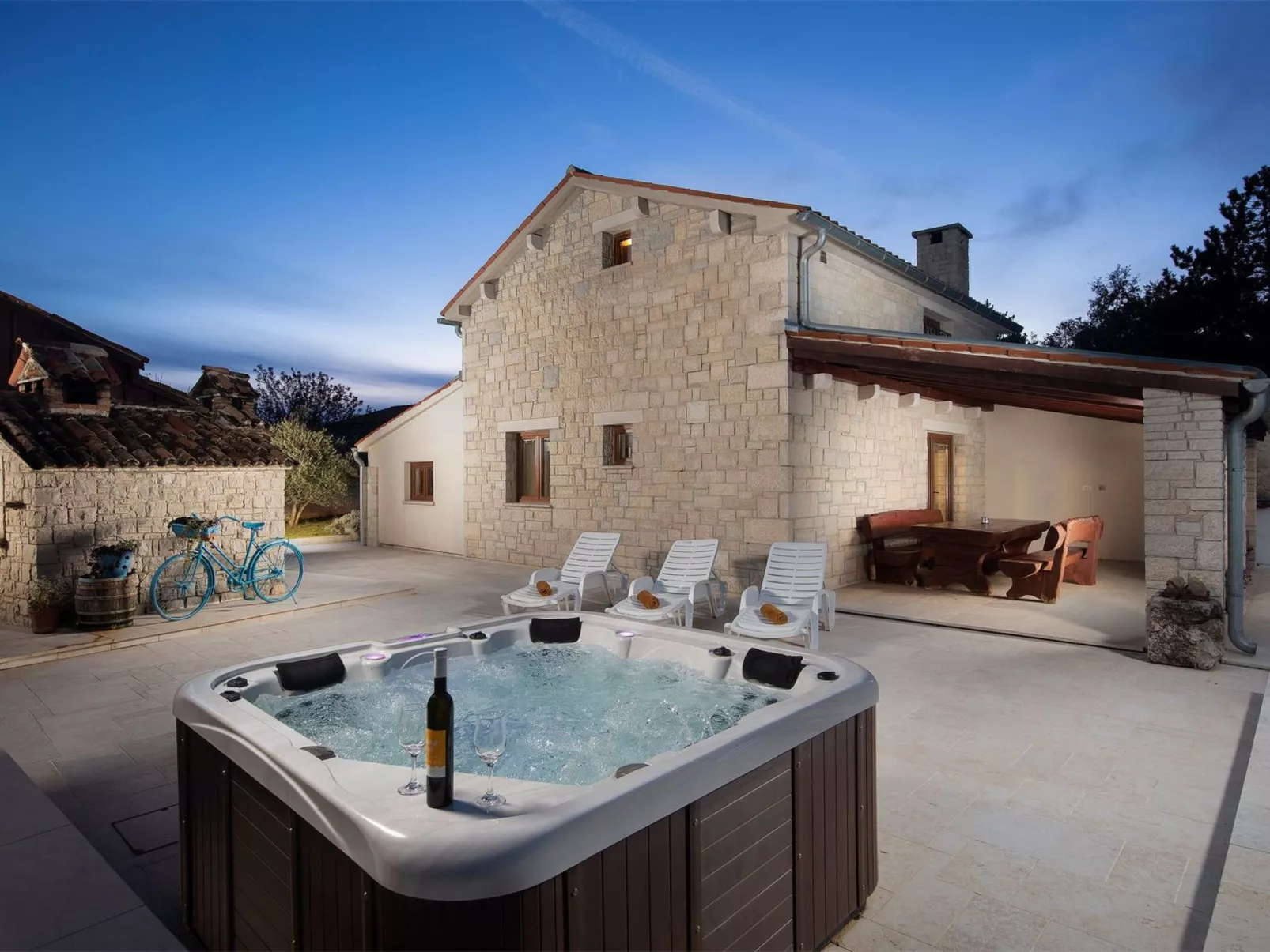 Für 6 Personen und 2 Kinder in Ružići bei Pazin, Istrien (Binnenland von Istrie-Image-tags.info