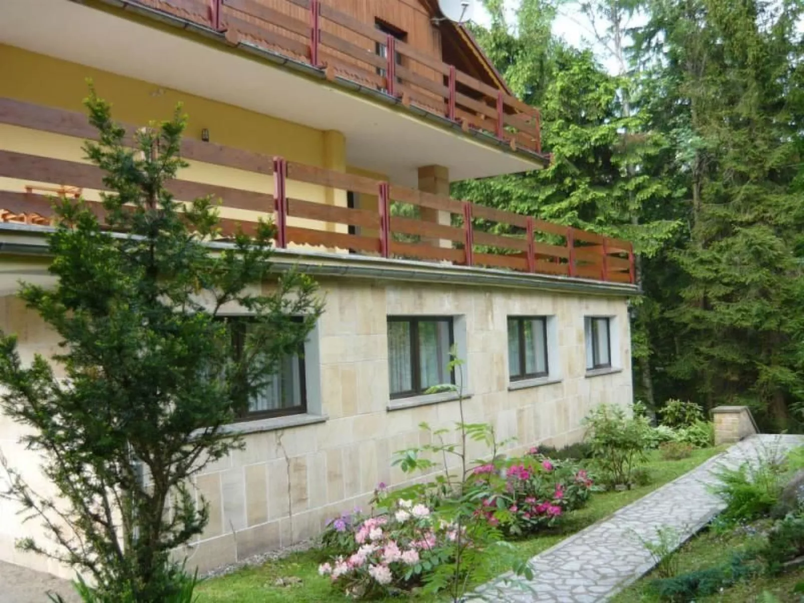 "Villa Petra" mit eigener Terrasse