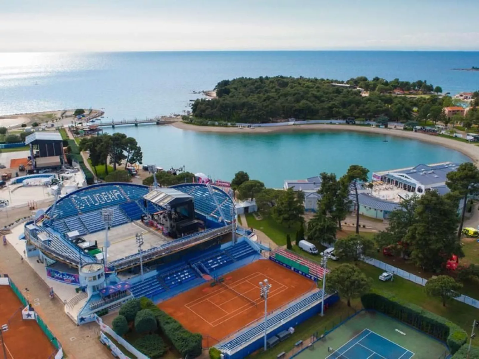 Appartement in Đuba mit Privater Terrasse