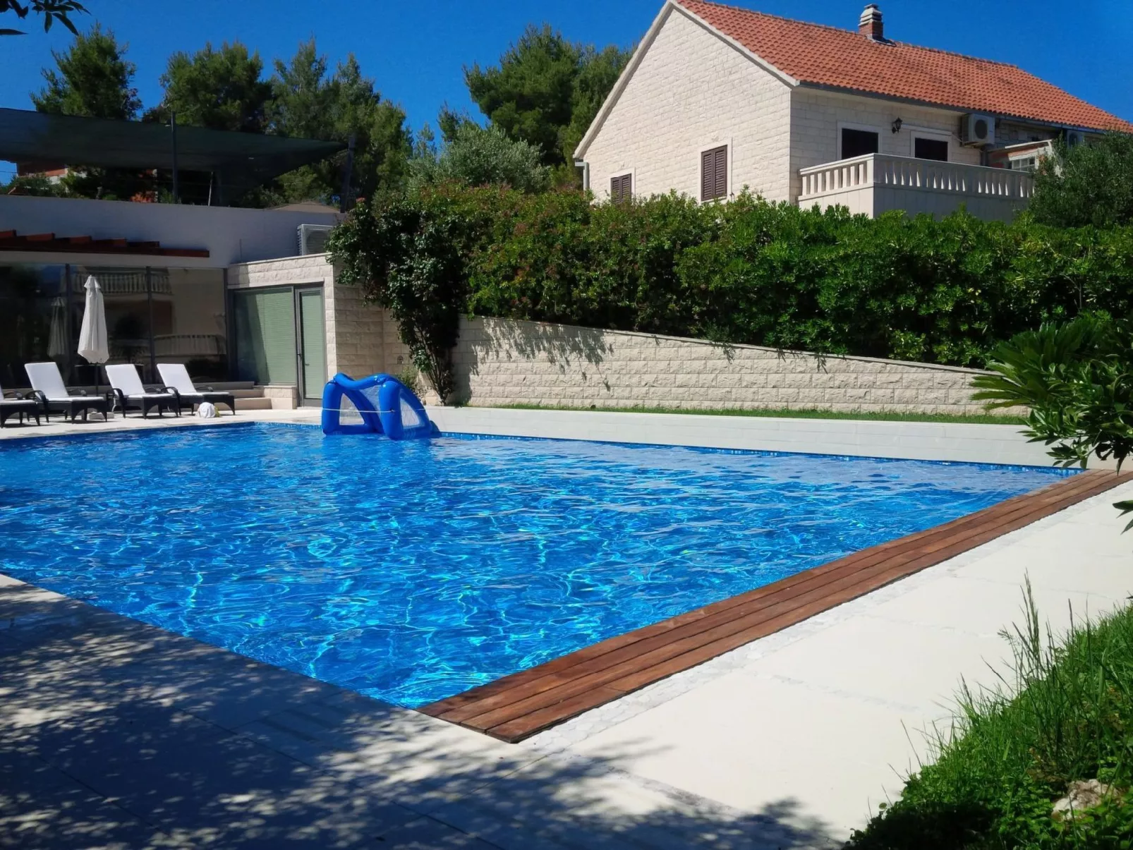 In der ersten Etage mit Meerblick-Buiten