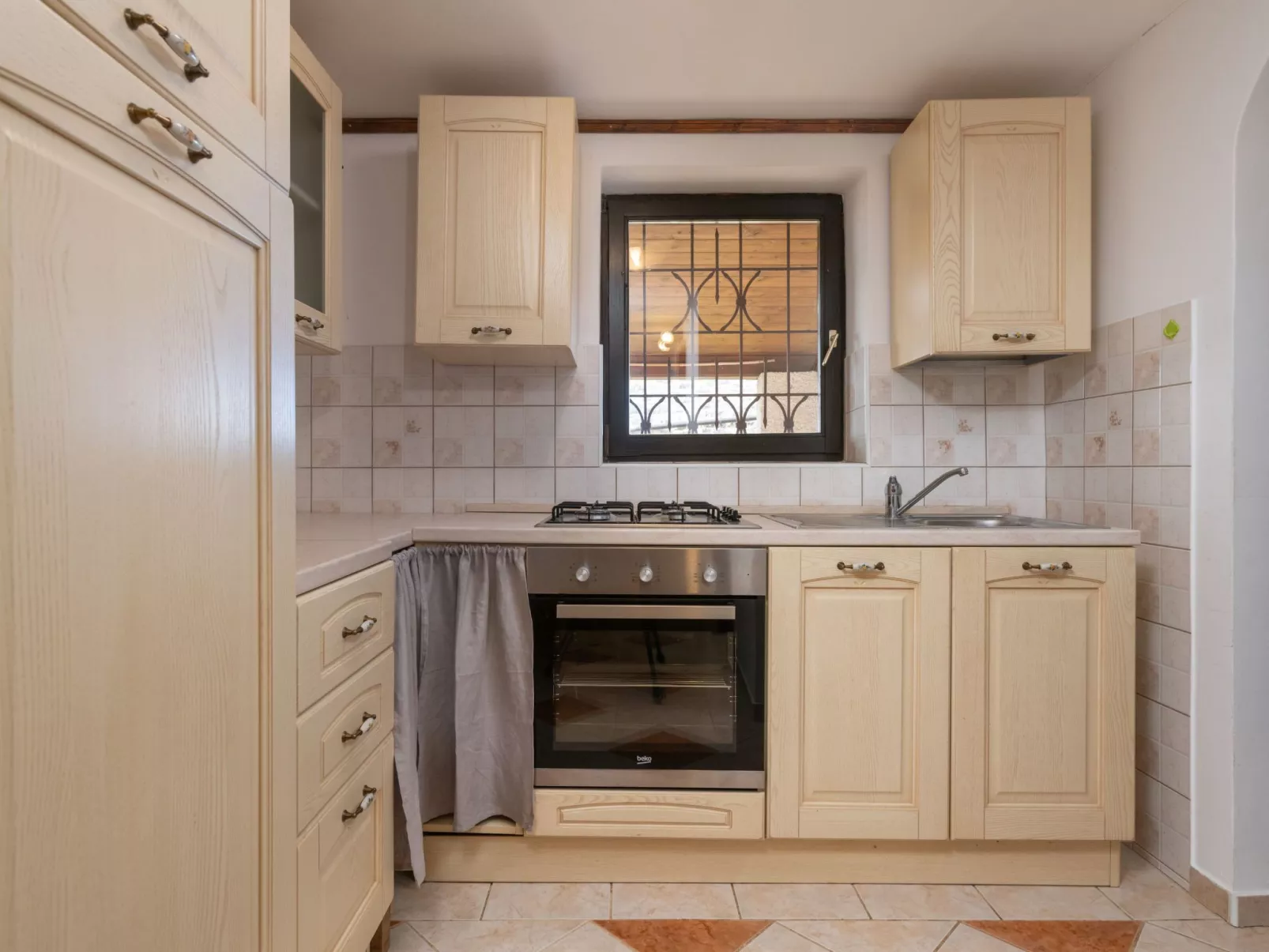 Studio apartment Larca