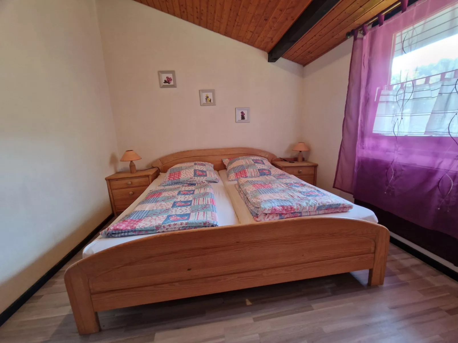 Robinson-Image-tags.info