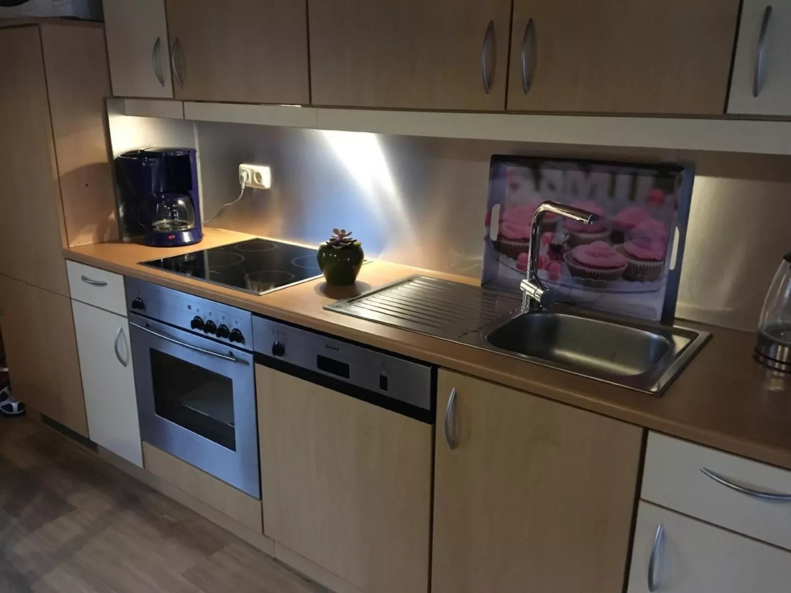 Großes Ferienhaus in Müggendorf mit Garten-Image-tags.info