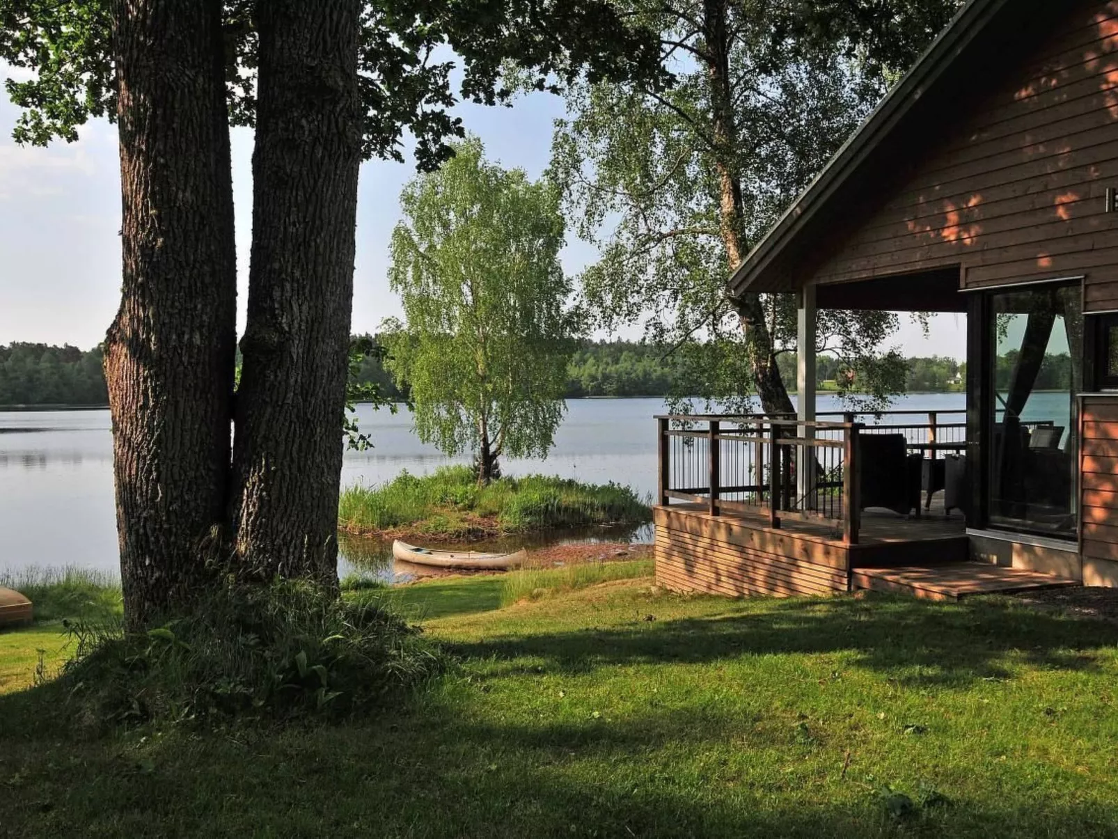 Villa "Vitasjö" mit Terrasse, Grill und Garten-Image-tags.info