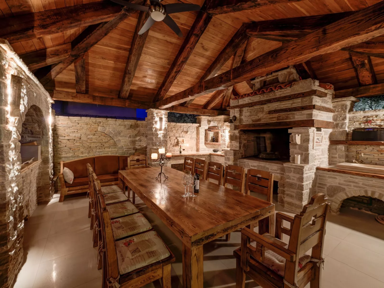 Wohnung für 2, Schwimmbad-Binnen