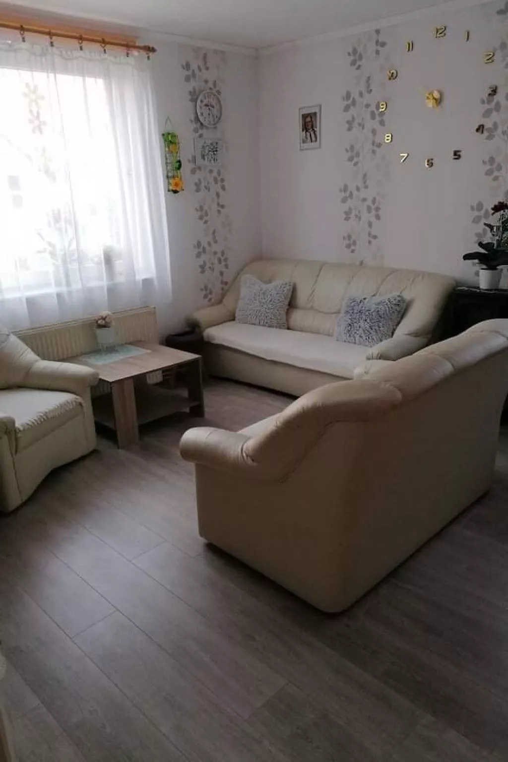 In Balatonlelle mit Garten