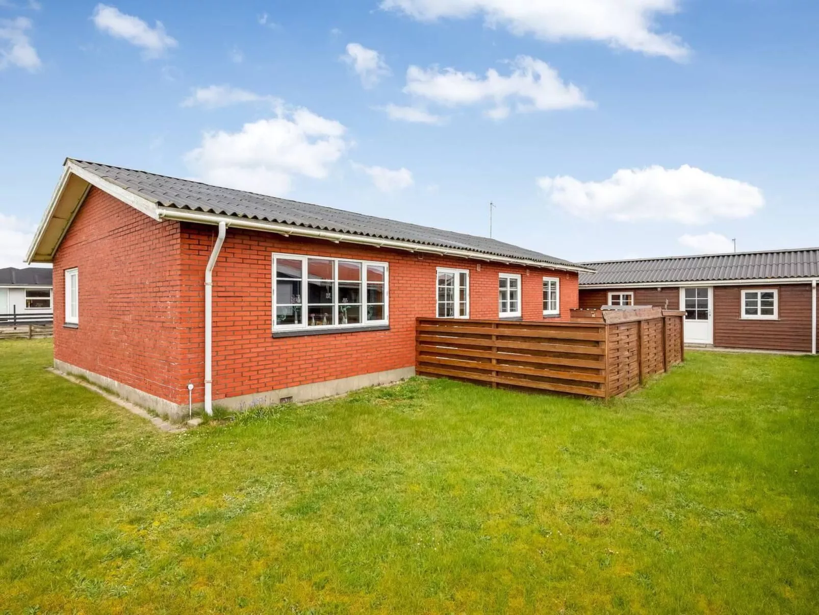 Urlaub "Beach Life" Garten, Grill und Terrasse-Buiten