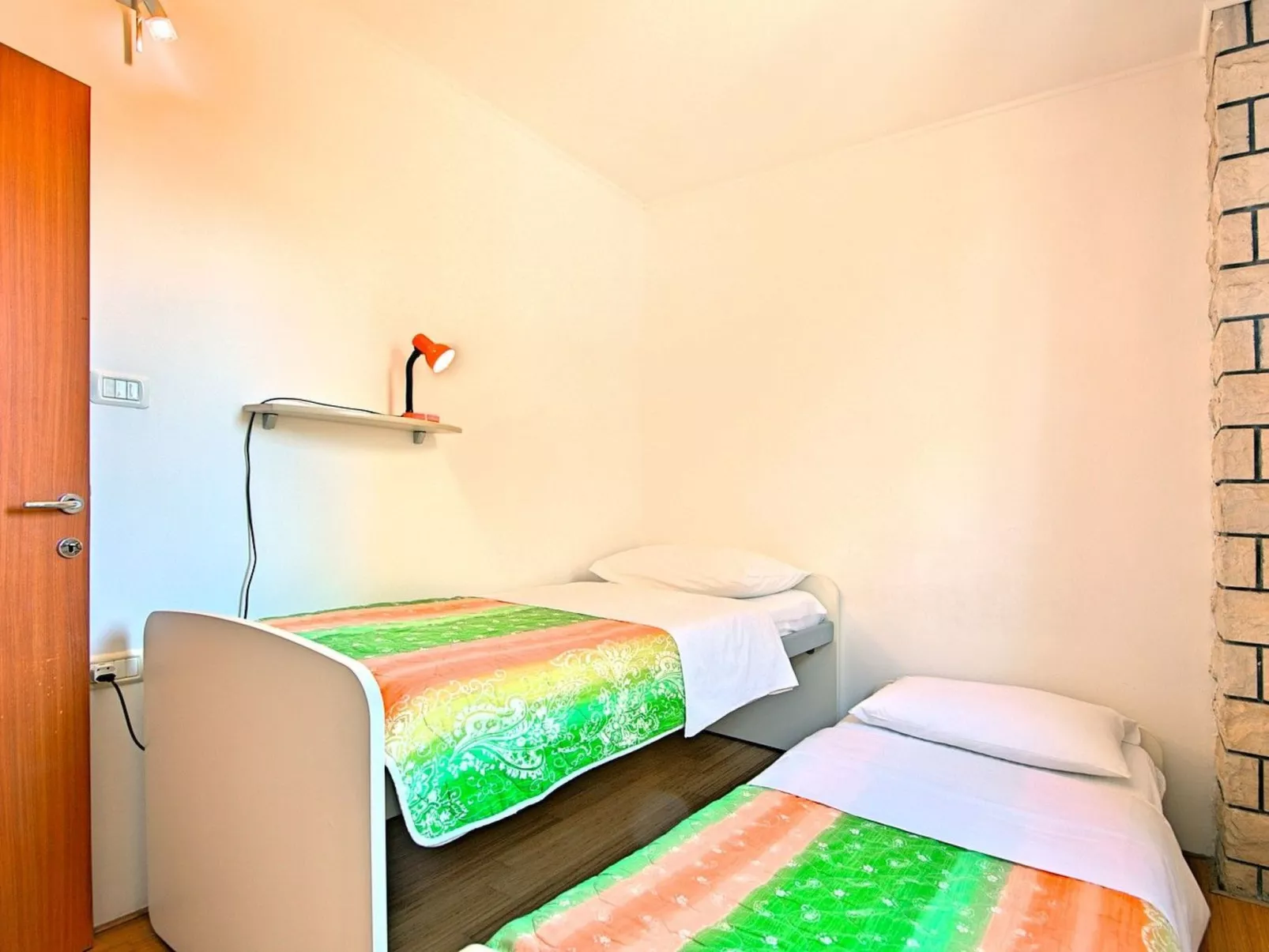 Apartment Nika1 Umag mit Pool und Whirlpool 400 Meter vom Strand entfernt - Binnen