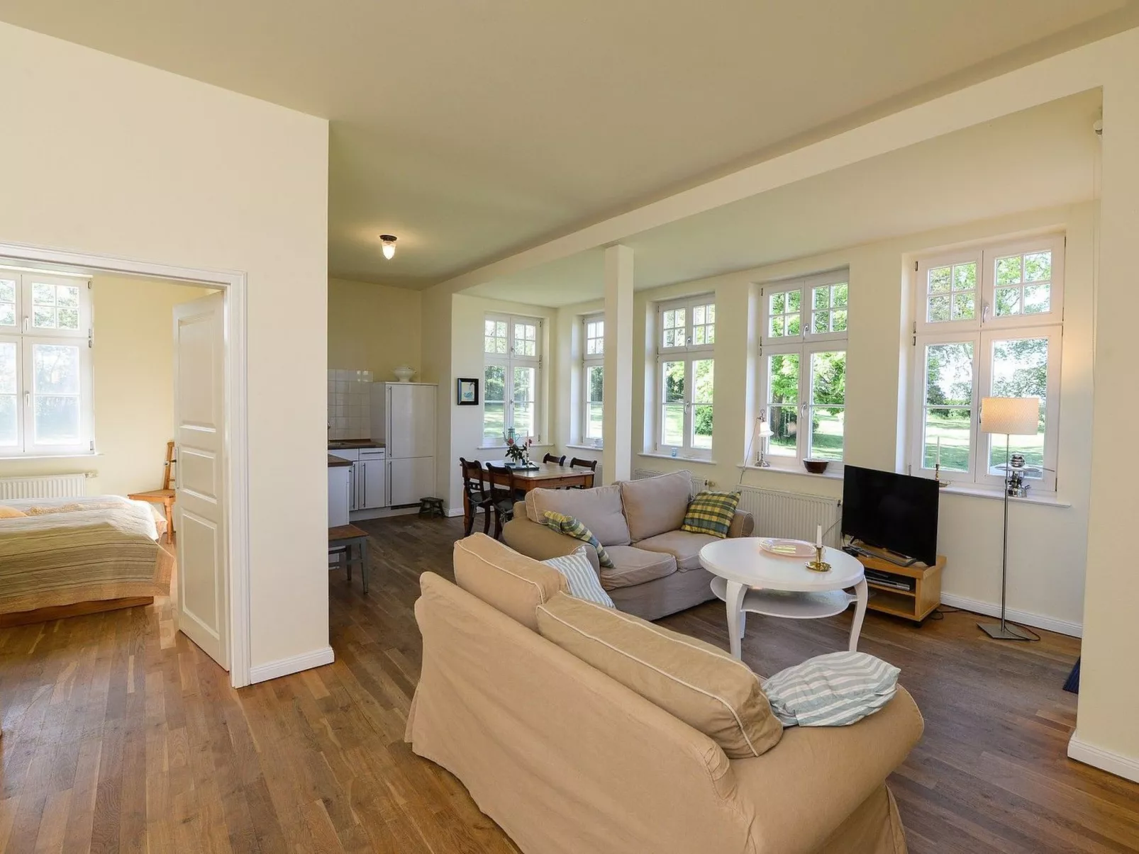 Wohnung im ersten Obergeschoss des Gutshauses